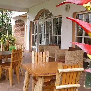 https://new-madagascar-hotel-kampala.about-kampalahotels.com